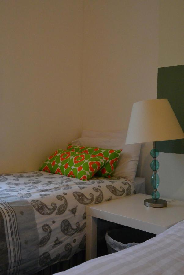 Brick Lane Apartment Guesthouse Лондон Стая снимка